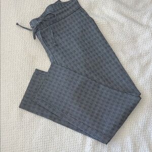 Jules & Leopold Women’s Size L, Gray Plaid Ankle Pants, Excellent Used Condition